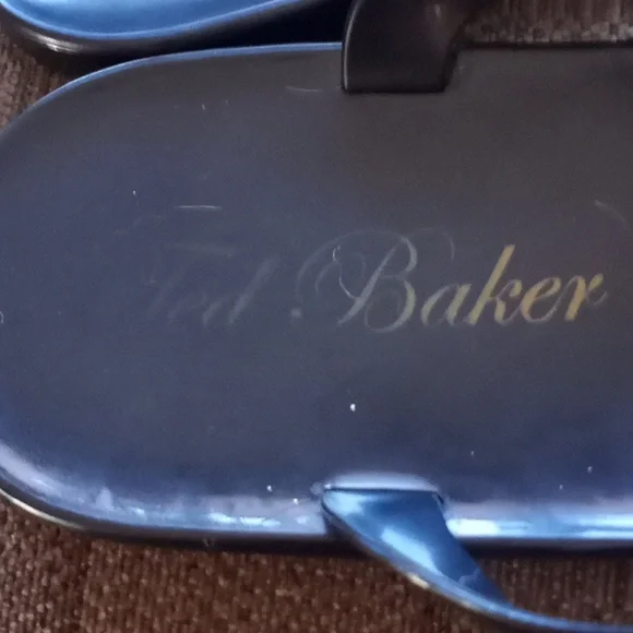 Ted Baker flip flop - Picture 2 of 8